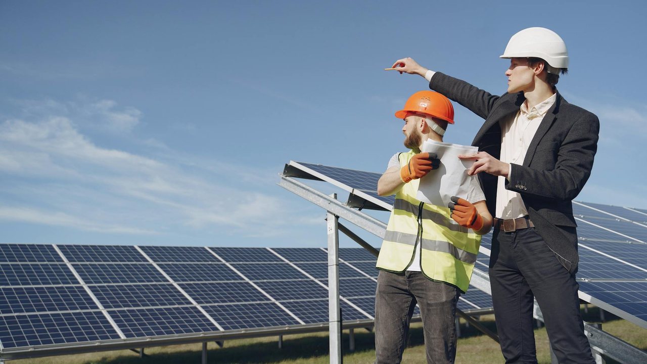 Evaluar la vivienda y orientación del tejado