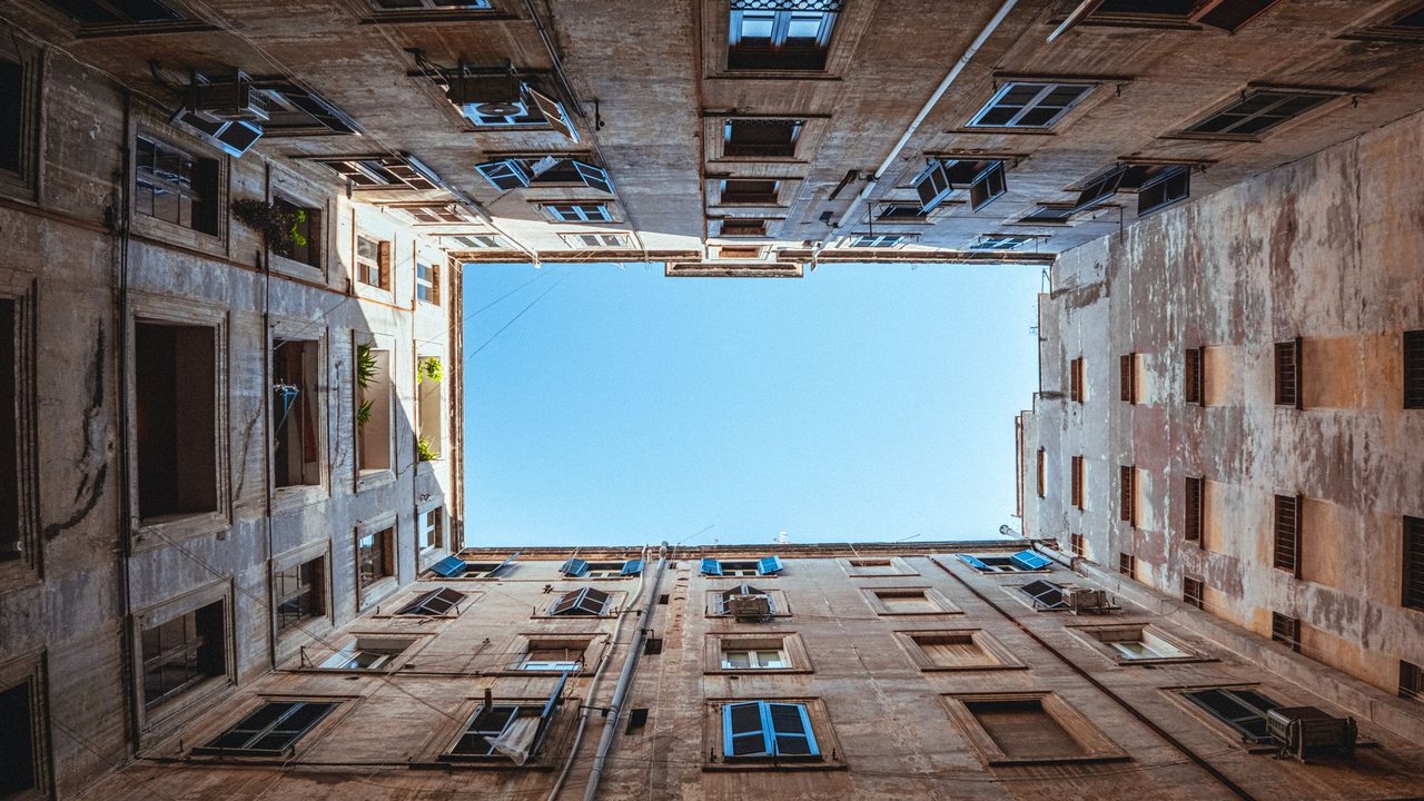 Lift, ramp or platform in Alicante: community decision