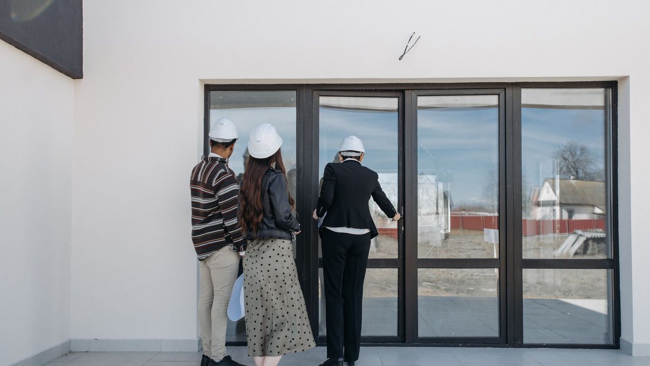 Comprar casa en la Costa Blanca: cómo revisar el saneamiento antes de reformar - detalle