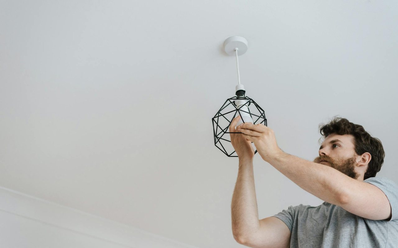 Imagen de apoyo para Instalacion electrica para bomba de calor, cargador de coche electrico y placas solares