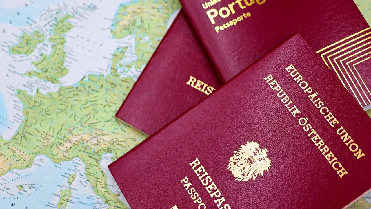 EPBD 2026 en Espana: pasaporte de renovacion y reformas por fases