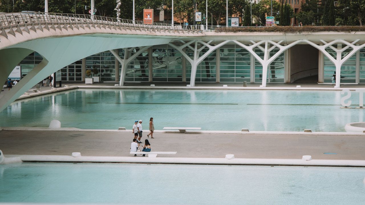 Fuga en piscina de Costa Blanca: como diagnosticarla antes de abrir pavimento o revestimiento - detalle
