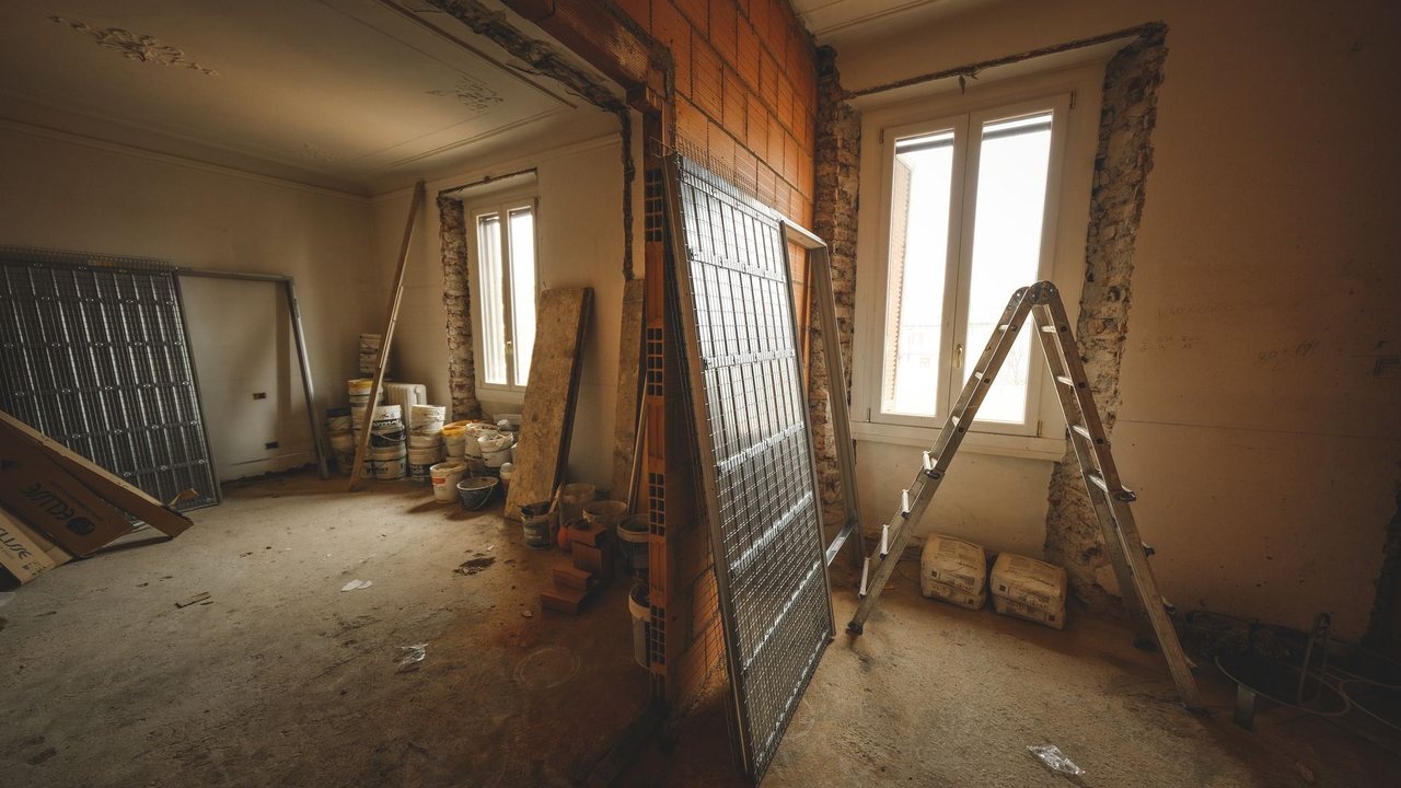 Building energy performance: turning EU rules into a concrete renovation