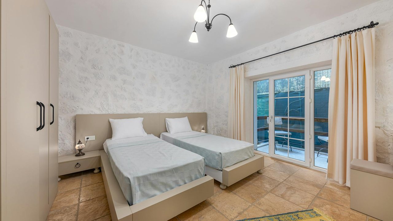 Tourist rentals in Alicante: how to renovate without clashing with rules renovation planning context